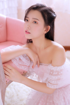 变成黑皮辣妹后我和朋友做了